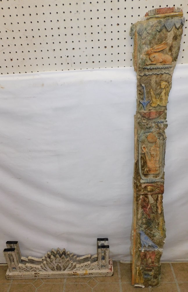 Painted Resin Table Top Stand & Wall Hanging (1 of 4)