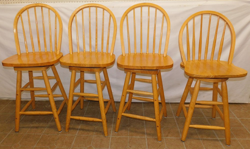 4 Maple Bar Stools Auction