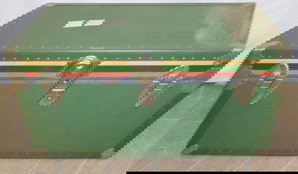 retros at foot locker