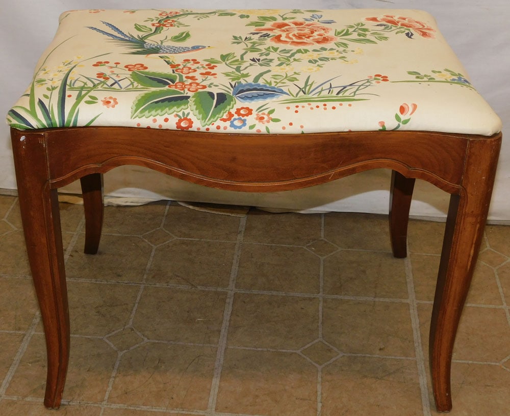 Cherry French Provincial Vanity Bench (1 of 3)