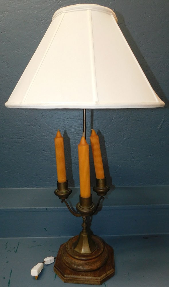 Metal Candelabra Lamp (1 of 3)