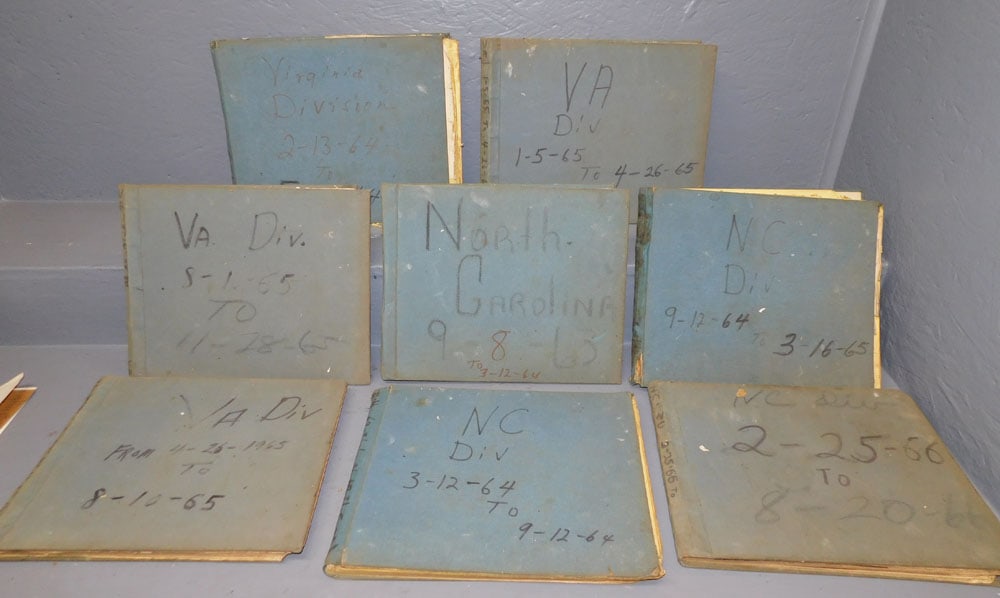 Lot North Carolina Railroad Log Books: Lot North Carolina Railroad Log Books. ALL DESCRIPTIONS AND ANY CONDITION STATEMENT GIVEN BY LANGSTON AUCTION GALLERY ARE STRICTLY OPINIONS AND LANGSTON'S SHALL HAVE NO RESPONSIBILITY FOR ERRORS OR OM
