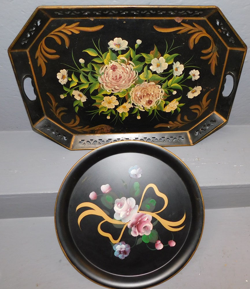 Two Tole Painted Trays (1 of 2)