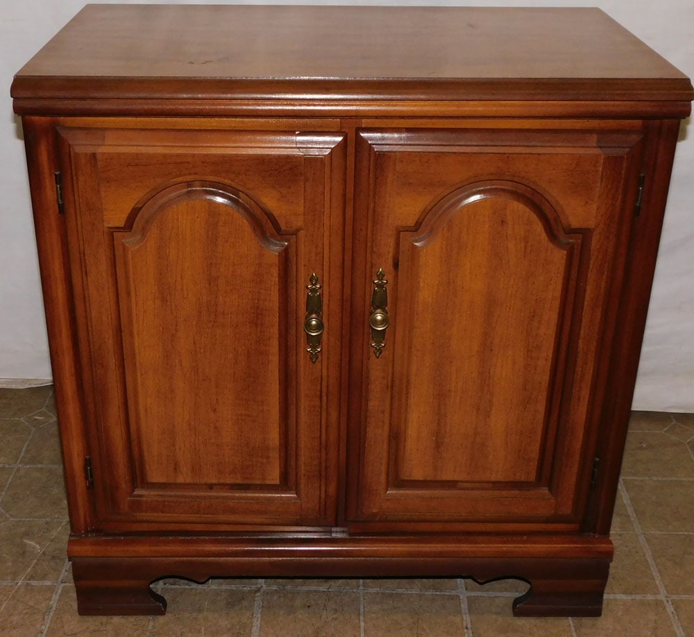 Cherry Two Door Cabinet (1 of 3)
