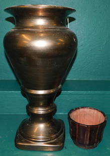 Porcelain Urn & Small Jardinière: Porcelain Urn & Small Jardinière. 23 1/4" H ALL DESCRIPTIONS AND ANY CONDITION STATEMENT GIVEN BY LANGSTON AUCTION GALLERY ARE STRICTLY OPINIONS AND LANGSTON'S SHALL HAVE NO RESPONSIBILITY FOR ER