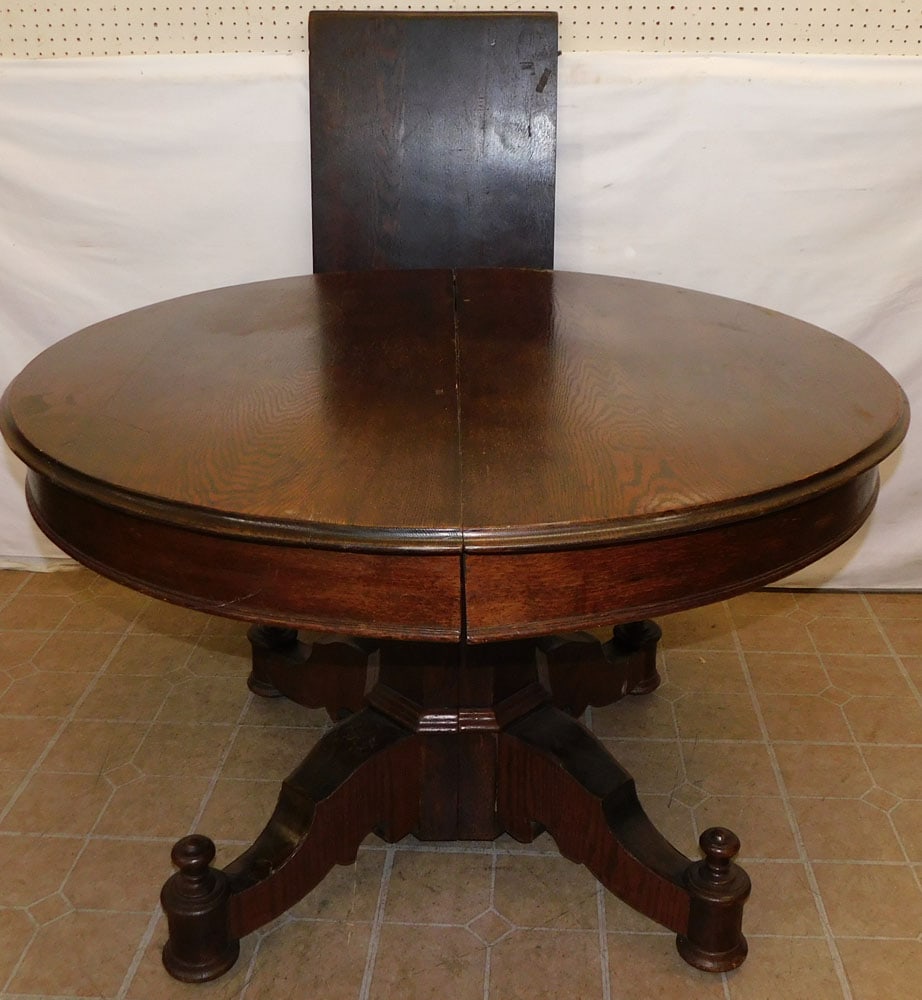 Antique Round Oak Dining Table With One Leaf (1 of 3)
