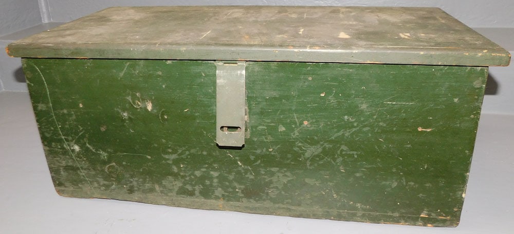 Painted Pine Tool Box (1 of 4)