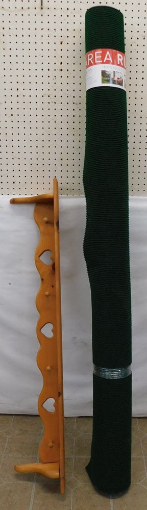 Pine Shelf & Outdoor Area Rug: Pine Shelf & Outdoor Area Rug. 6' X 9' - Rug ALL DESCRIPTIONS AND ANY CONDITION STATEMENT GIVEN BY LANGSTON AUCTION GALLERY ARE STRICTLY OPINIONS AND LANGSTON'S SHALL HAVE NO RESPONSIBILITY FOR ERRORS