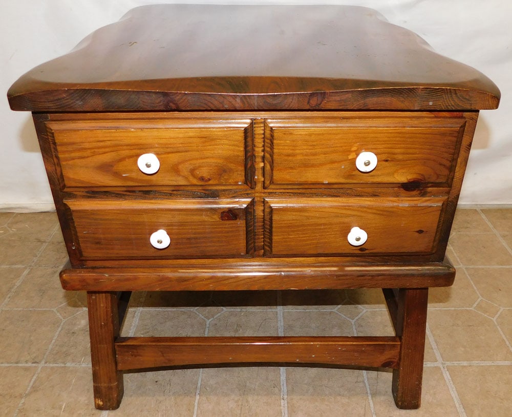 Pair Pine End Tables (1 of 14)