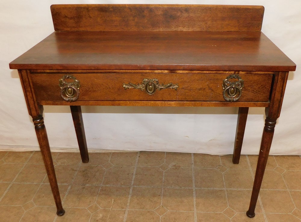 Cherry One Drawer Console (1 of 5)