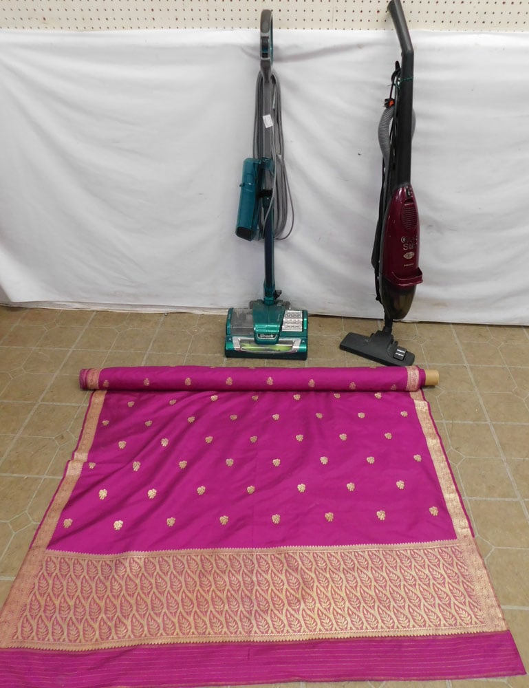 Shark Vacuum Cleaner - Sweep Cleaner - Roll Fabric (1 of 6)