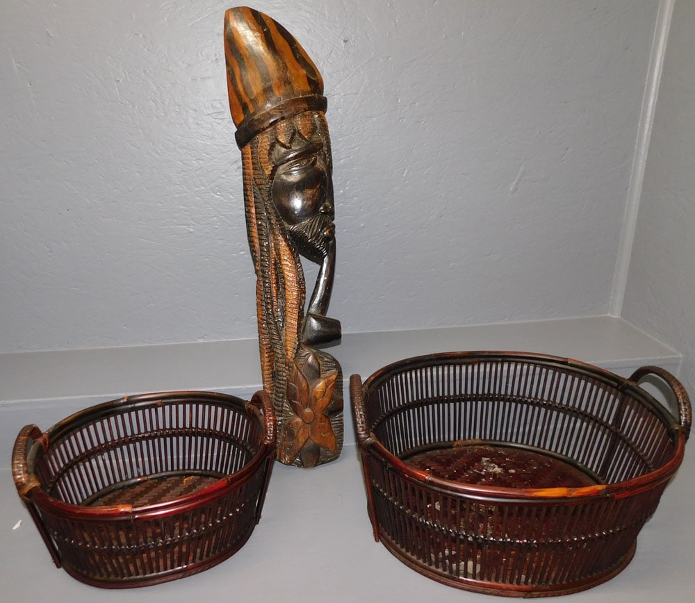 Wood Carved Wall Hanging & Two Bamboo Baskets (1 of 4)