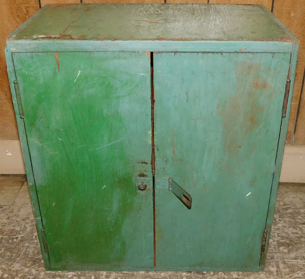 Painted Pine Box (1 of 4)