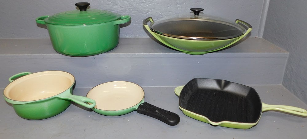 Lot 5 Le Creuset Cast Iron Pots/ Pans (Green) (1 of 6)