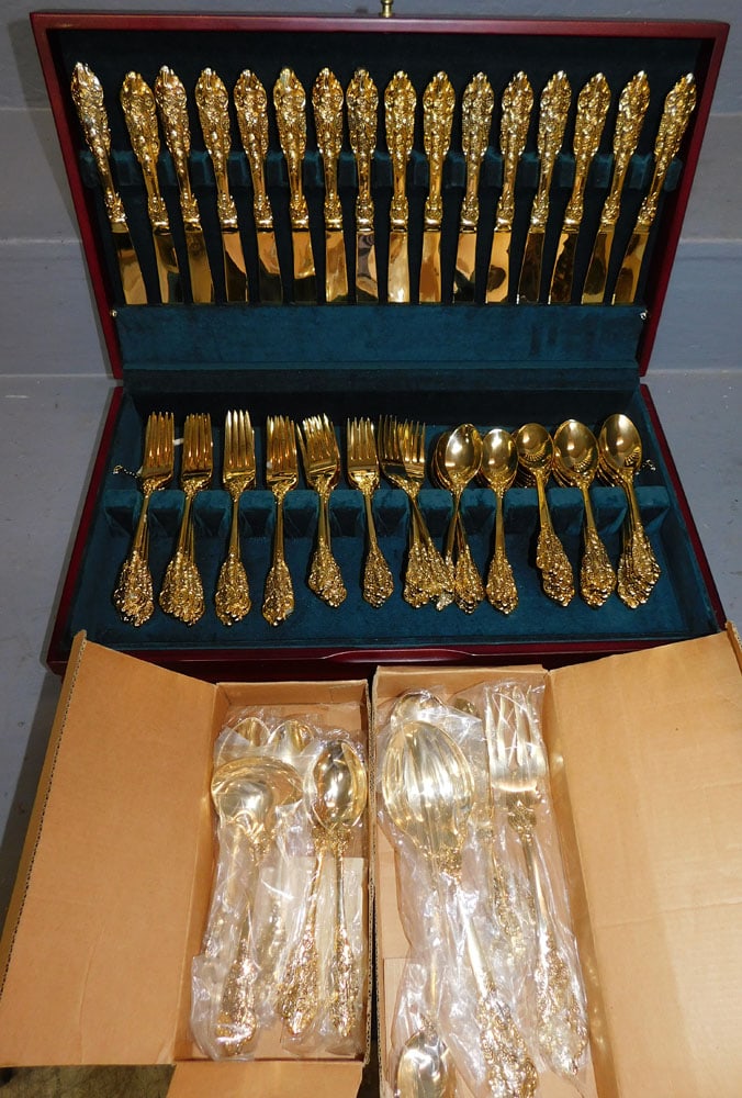 79 Pieces of Rogers Ornate Gold Finish Flatware in Box (1 of 5)