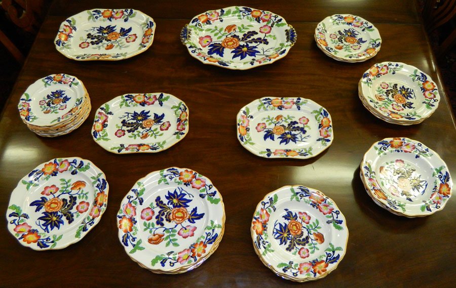 (37) pcs. of 19th c. Ironstone china.: (37) pieces of 19th century Ironstone china.