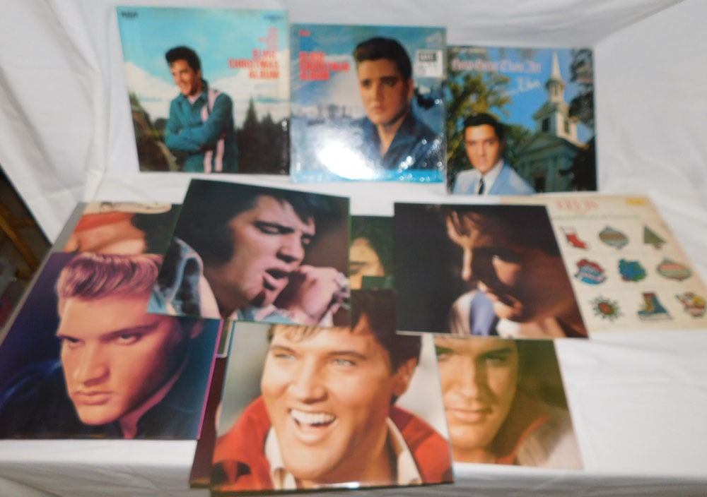 12 Elvis Records: 12 Elvis Records. ALL DESCRIPTIONS AND ANY CONDITION STATEMENT GIVEN BY LANGSTON AUCTION GALLERY ARE STRICTLY OPINIONS AND LANGSTON'S SHALL HAVE NO RESPONSIBILITY FOR ERRORS OR OMISSIONS. THE ABSENCE 