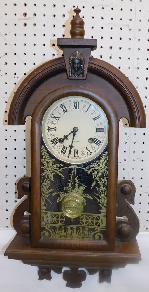 Victorian Style Wall Clock (1 of 5)