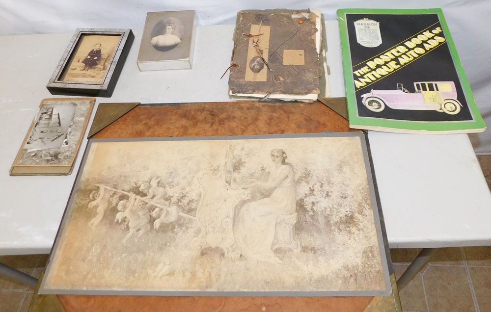 Lot Vintage Photos - Desk Mat - Misc. Items (1 of 4)