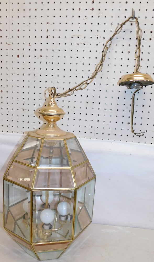 Brass & Glass Foyer Light: Brass & Glass Foyer Light. 23 3/4" H ALL DESCRIPTIONS AND ANY CONDITION STATEMENT GIVEN BY LANGSTON AUCTION GALLERY ARE STRICTLY OPINIONS AND LANGSTON'S SHALL HAVE NO RESPONSIBILITY FOR ERRORS OR OMIS