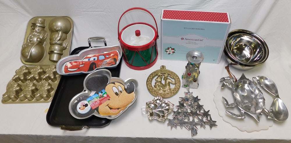 Lot Kitchen Items (1 of 3)