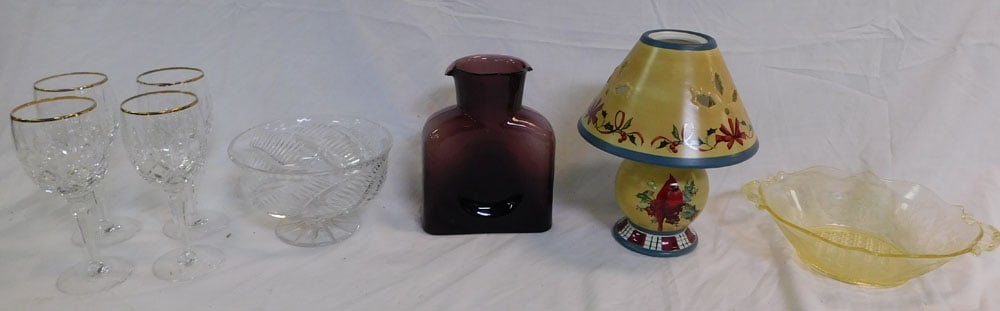 Lot Glass Items - Christmas Candle Holder (1 of 4)