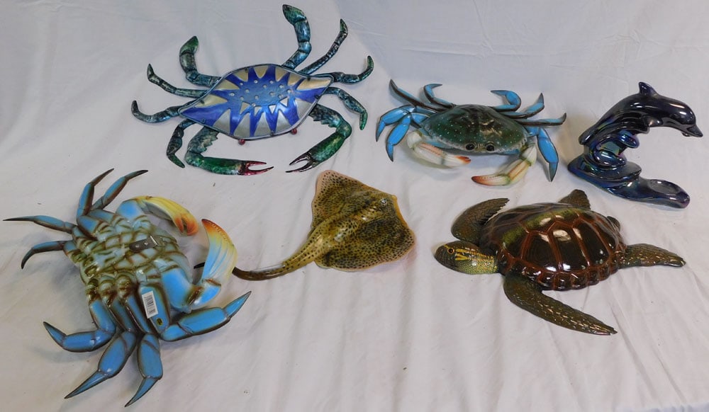 Lot Metal Items - Ceramic Dolphin (1 of 4)