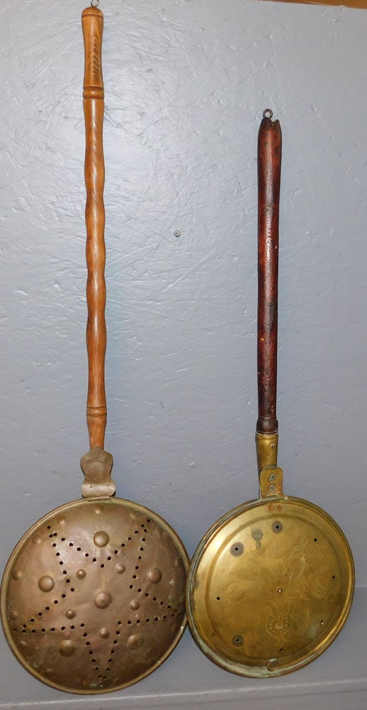 2 Antique Bed Warmers, (1 Brass & 1 Copper) (1 of 3)