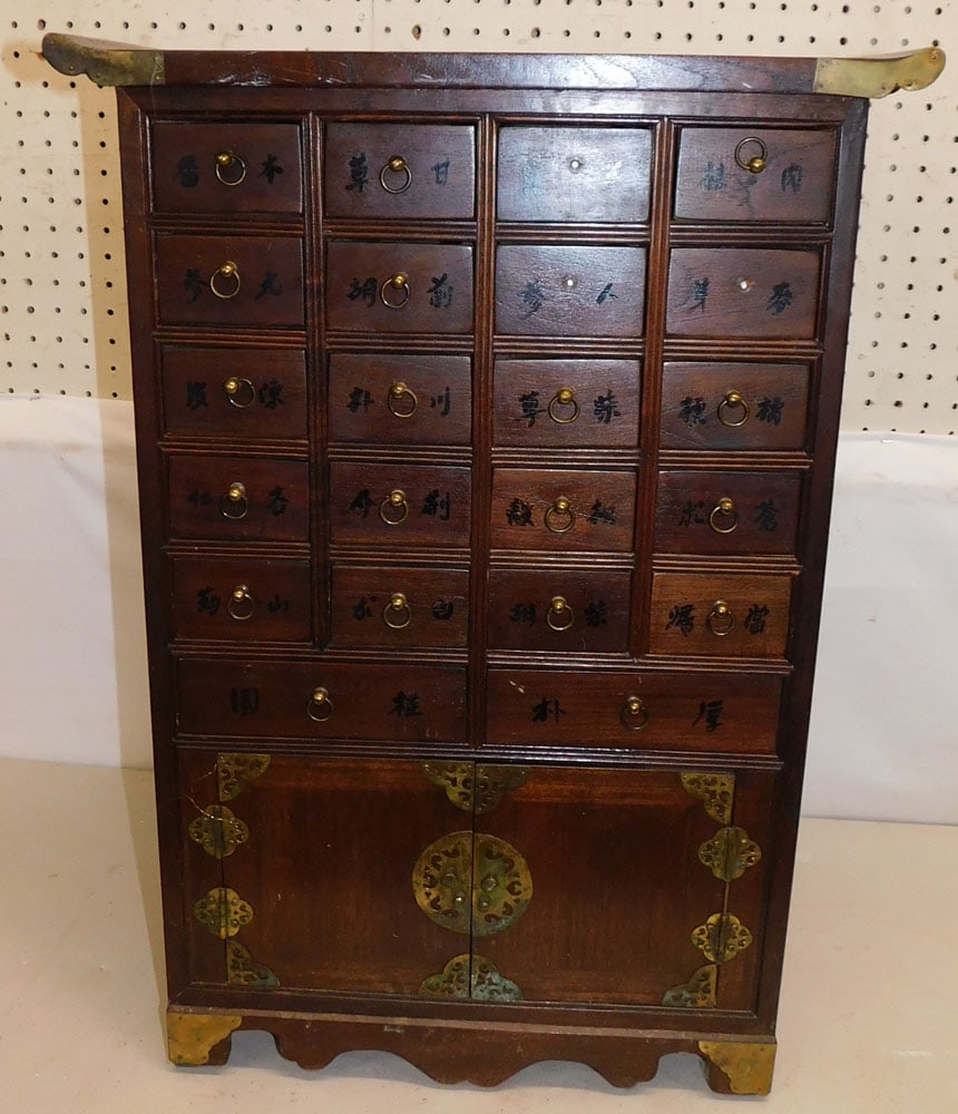 Oriental 22 Drawer 2 Door Table Top Apothecary Cabinet (1 of 7)