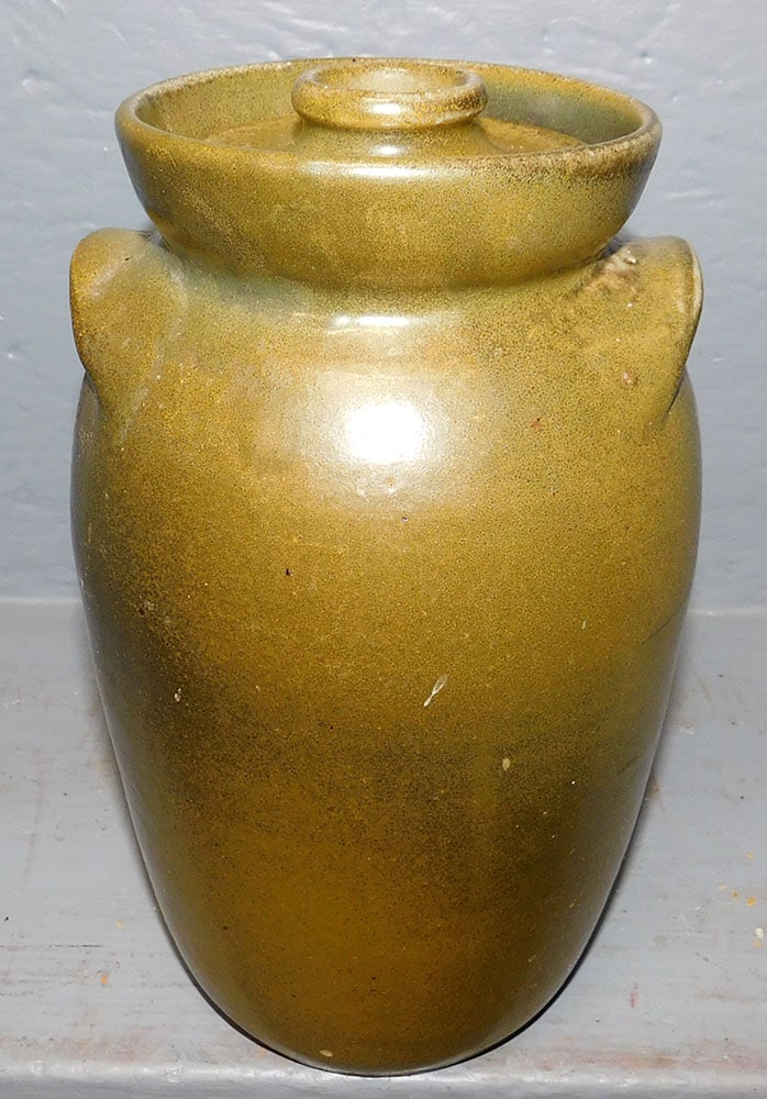 Frogskin Pottery Crock with Lid by Jugtown (Unsigned Ben Owens): Frogskin Pottery Crock with Lid by Jugtown (Unsigned Ben Owens). 9 1/2" H ALL DESCRIPTIONS AND ANY CONDITION STATEMENT GIVEN BY LANGSTON AUCTION GALLERY ARE STRICTLY OPINIONS AND LANGSTON'S SHALL HAVE