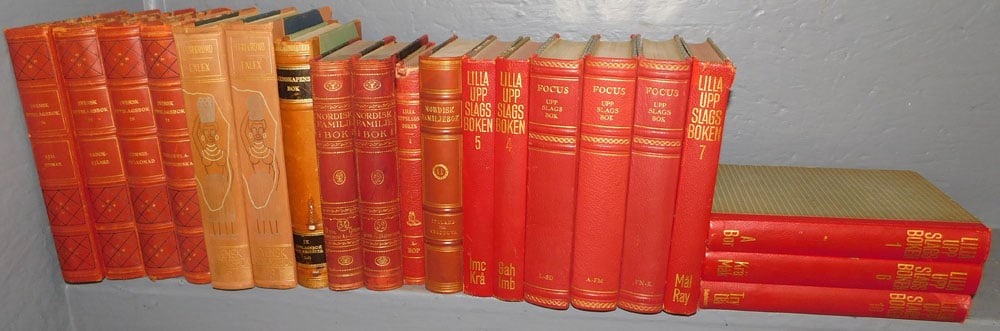 Lot of 20 Vintage Decorator Books (1 of 4)