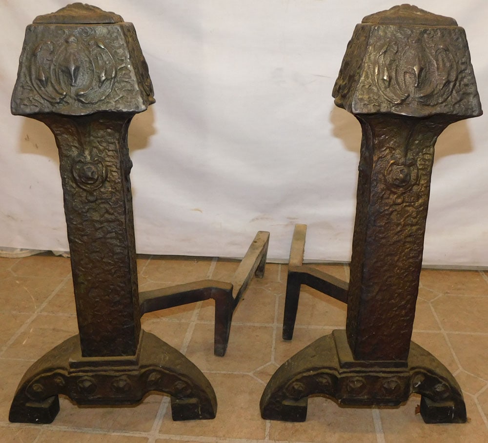 Pair of Antique Cast Iron Andirons: Pair of Antique Cast Iron Andirons. 21 1/2" H ALL DESCRIPTIONS AND ANY CONDITION STATEMENT GIVEN BY LANGSTON AUCTION GALLERY ARE STRICTLY OPINIONS AND LANGSTON'S SHALL HAVE NO RESPONSIBILITY FOR ERROR
