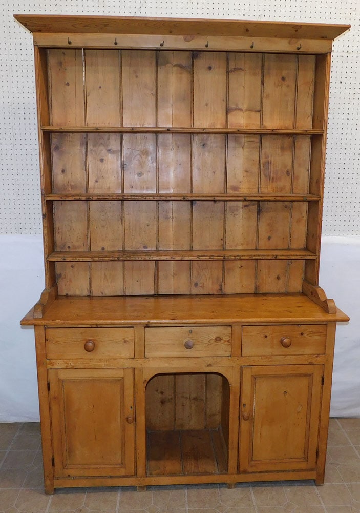 Antique 2 Part Scrub Pine Welsh Dresser (1 of 5)