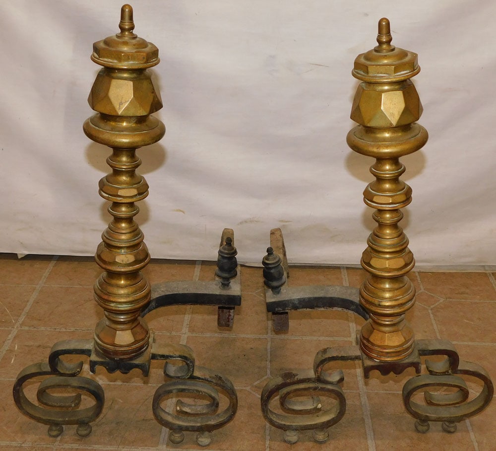 Pair of Antique Brass Andirons: Pair of Antique Brass Andirons . 24" H ALL DESCRIPTIONS AND ANY CONDITION STATEMENT GIVEN BY LANGSTON AUCTION GALLERY ARE STRICTLY OPINIONS AND LANGSTON'S SHALL HAVE NO RESPONSIBILITY FOR ERRORS OR OM