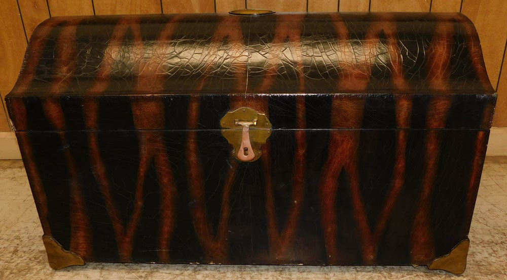 Modern Paint Decorated Leather Box (1 of 5)