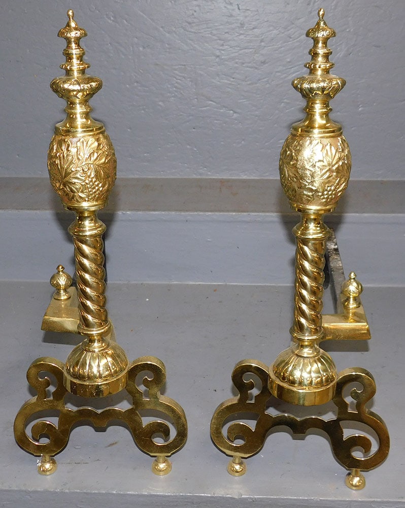 Pair of Antique Brass Polished Andirons: Pair of Antique Brass Polished Andirons . 21" H ALL DESCRIPTIONS AND ANY CONDITION STATEMENT GIVEN BY LANGSTON AUCTION GALLERY ARE STRICTLY OPINIONS AND LANGSTON'S SHALL HAVE NO RESPONSIBILITY FOR ERR