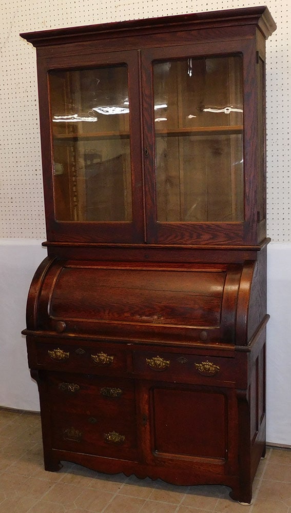 Antique Oak Two Part Secretary: Antique Oak Two Part Secretary. 42" W 21" D 82 1/4" H ALL DESCRIPTIONS AND ANY CONDITION STATEMENT GIVEN BY LANGSTON AUCTION GALLERY ARE STRICTLY OPINIONS AND LANGSTON'S SHALL HAVE NO RESPONSIBILITY F