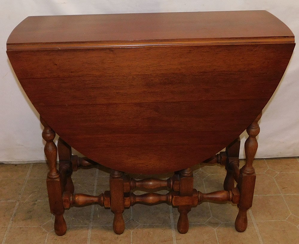 Antique Walnut Gate Leg Drop Leaf Table (1 of 4)