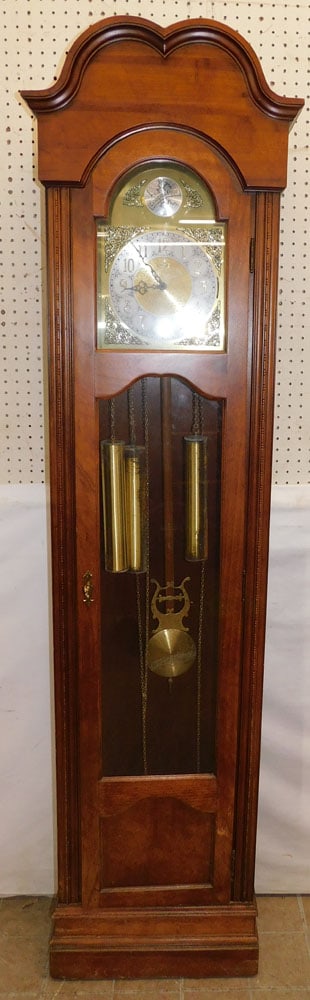 Cherry Grand Father Clock By Ridgeway (1 of 6)