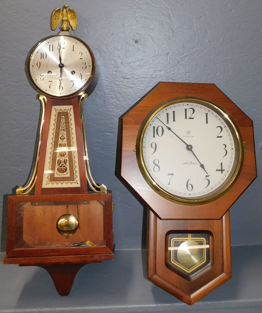 Two Seth Thomas Wall Clocks (1 of 5)