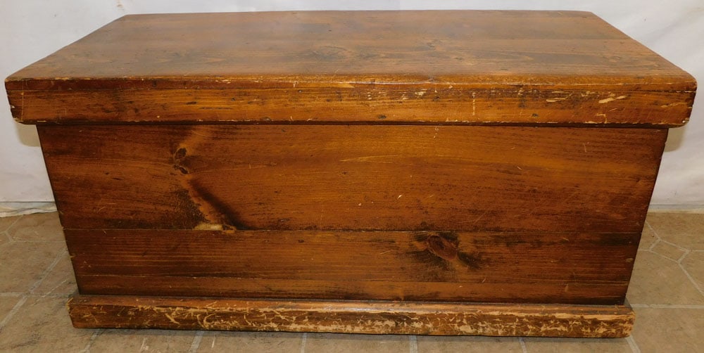 Antique Pine Box (1 of 6)