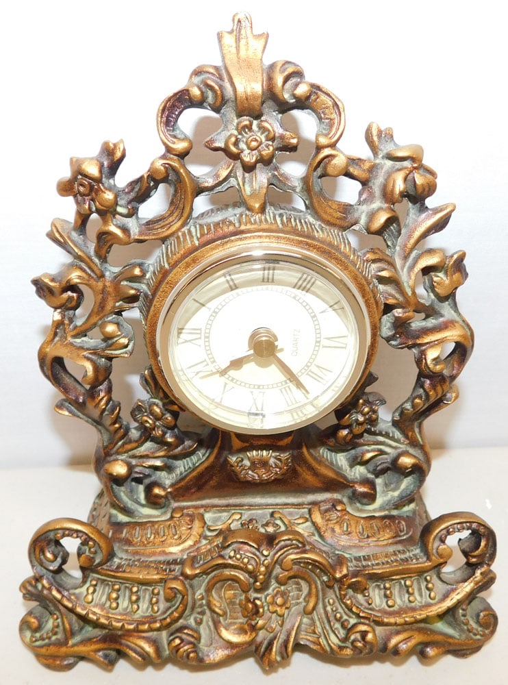 Decorative Gilded Resin Shelf Clock (1 of 3)