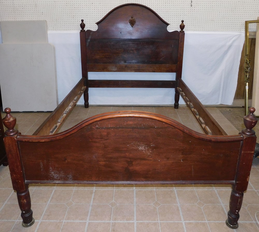 Walnut Victorian Double Bed with Rails (1 of 4)