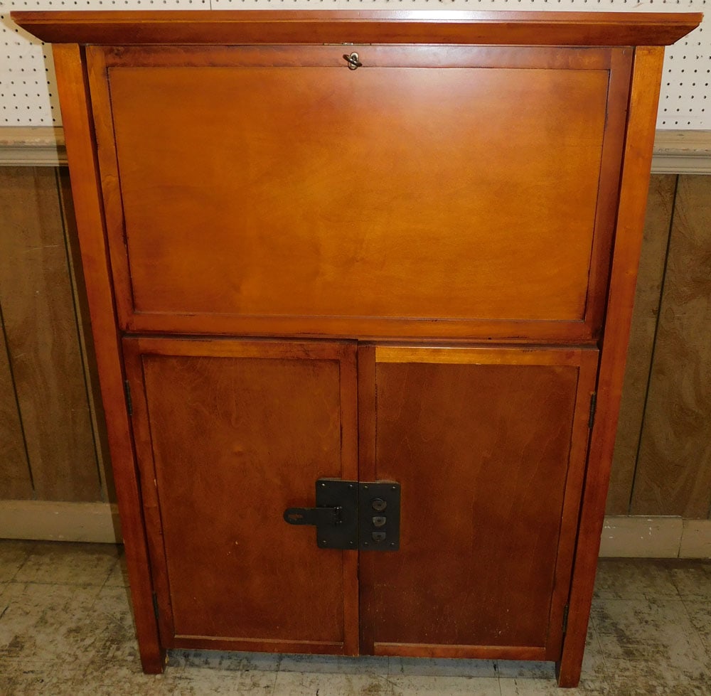 Maple Drop-Front Desk (1 of 4)