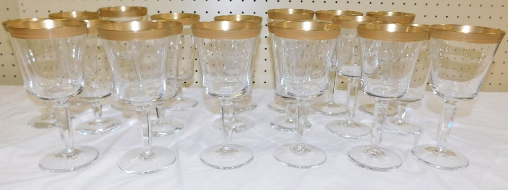 Lot Lenox Gold Rimmed Stemware (1 of 3)