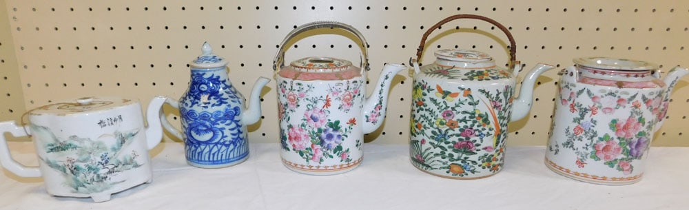 Lot 19th C Oriental Porcelain Tea Pots (1 of 7)