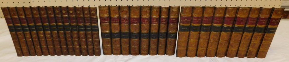 Three Faux Leather Bookends: Three Faux Leather Bookends. ALL DESCRIPTIONS AND ANY CONDITION STATEMENT GIVEN BY LANGSTON AUCTION GALLERY ARE STRICTLY OPINIONS AND LANGSTON'S SHALL HAVE NO RESPONSIBILITY FOR ERRORS OR OMISSIONS. T