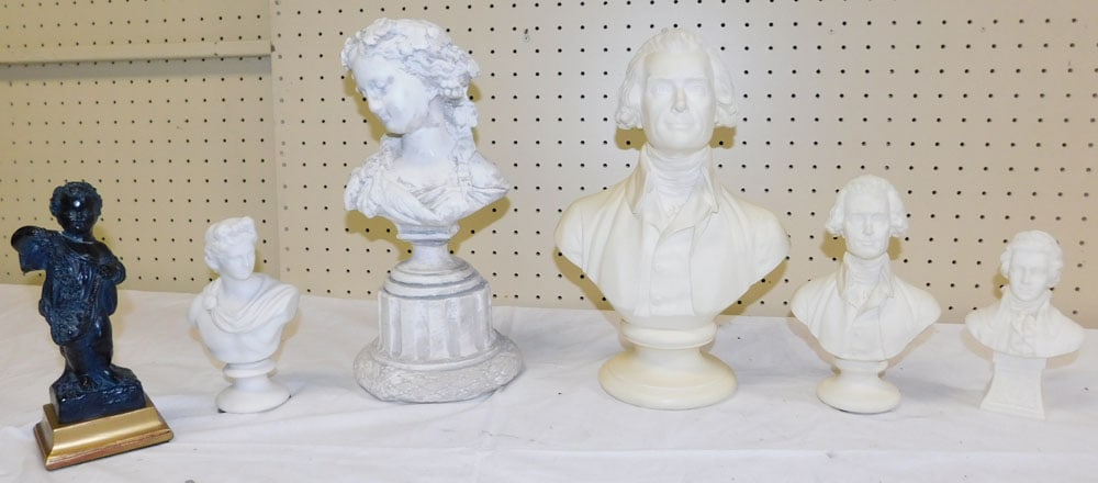 Lot Resin & Chalk Bust (1 of 3)