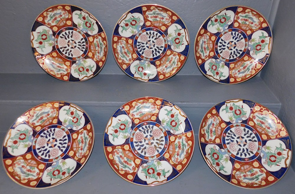 Six Gold Imari Hand Painted Porcelain Bowls (1 of 4)
