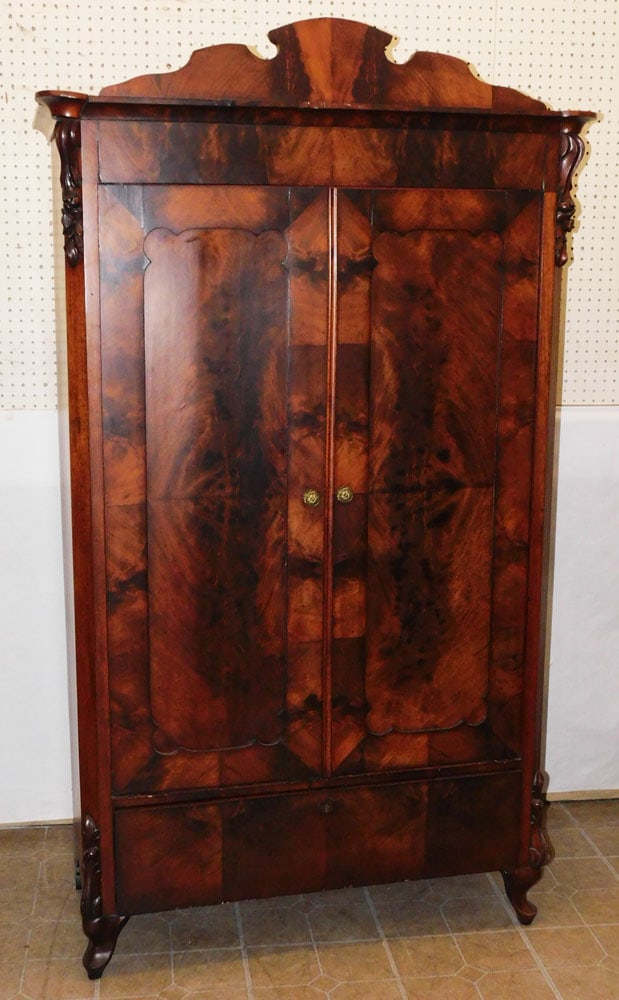 Victorian Mahogany Cabinet: Victorian Mahogany Cabinet. 42 1/2" W 20" D 74 1/4" H ALL DESCRIPTIONS AND ANY CONDITION STATEMENT GIVEN BY LANGSTON AUCTION GALLERY ARE STRICTLY OPINIONS AND LANGSTON'S SHALL HAVE NO RESPONSIBILITY F